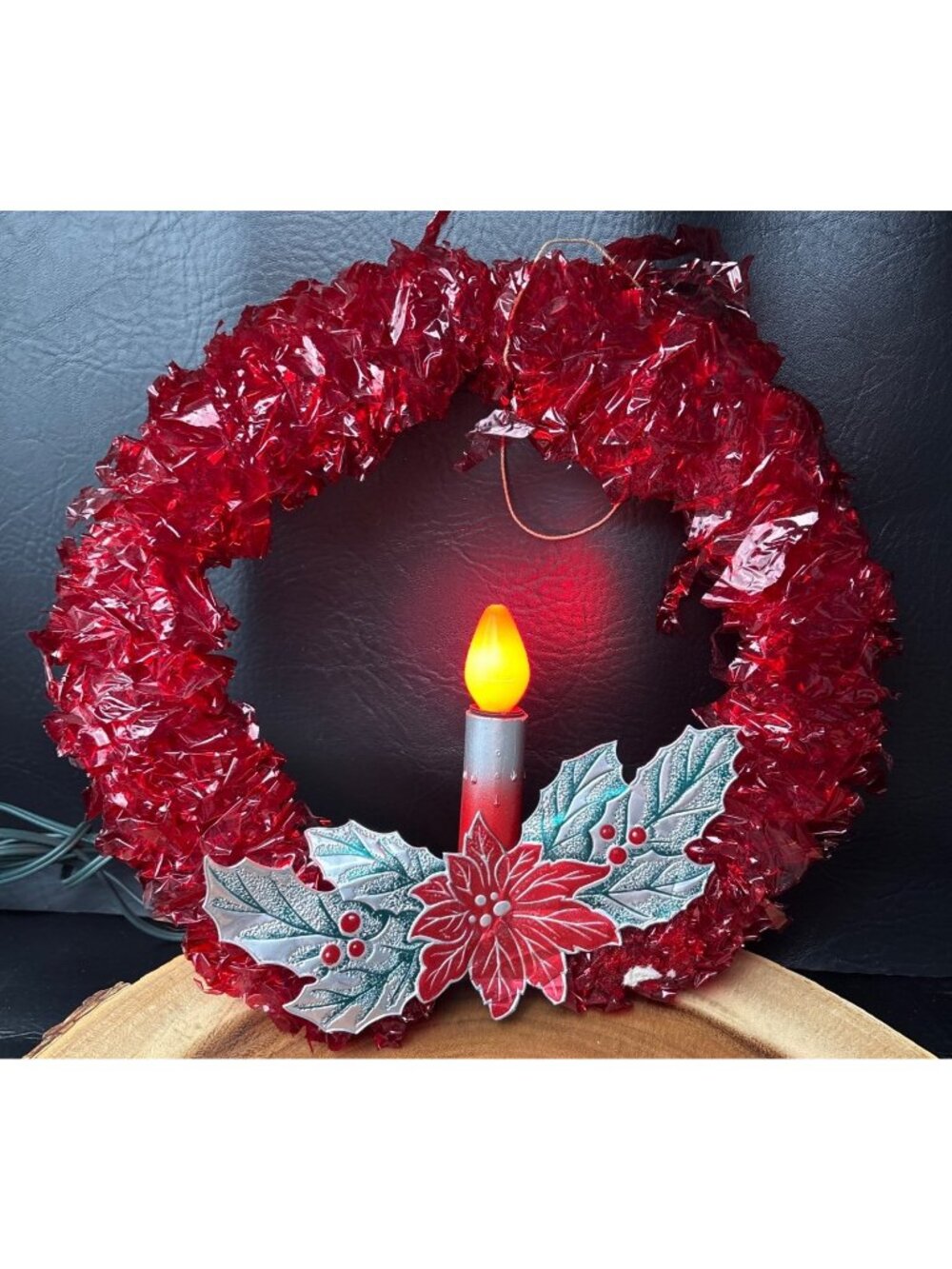 11" Red Cellophane Christmas Wreath Candle Holly Decoration. Festive Plug-In Lig